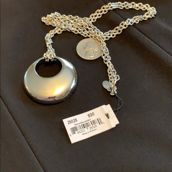 Cookie Lee silver medallion necklace - Picture 3 of 3